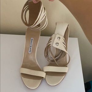 Manolo Blanhik Heels